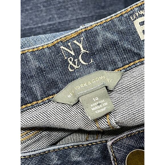 New York Company Jeans Women Size 14 Blue Curvy Bootcut Mid Rise DISTRESS HEM - Picture 4 of 7